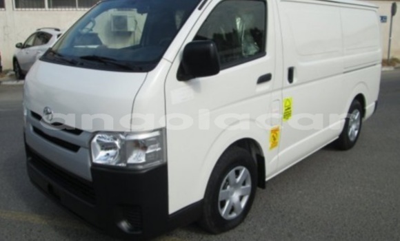 Acheter Occasion Voiture Toyota Hiace Blanc à Lobito, Benguela Acheter Occasion Voiture Toyota Hiace Blanc à Lobito, Benguela