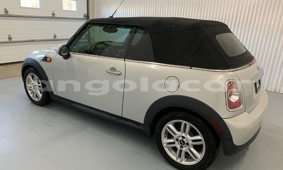 Acheter Occasion Voiture Mini Cooper S clubman Blanc à Luanda, Province de Luanda Acheter Occasion Voiture Mini Cooper S clubman Blanc à Luanda, Province de Luanda