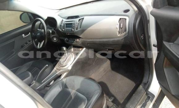 Buy Used Kia Sportage Silver Car in Benguela in Benguela Buy Used Kia Sportage Silver Car in Benguela in Benguela