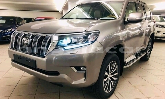 Comprar Usado Toyota Prado Outro Carro em N’dalatando em Cuanza Norte Province Comprar Usado Toyota Prado Outro Carro em N’dalatando em Cuanza Norte Province
