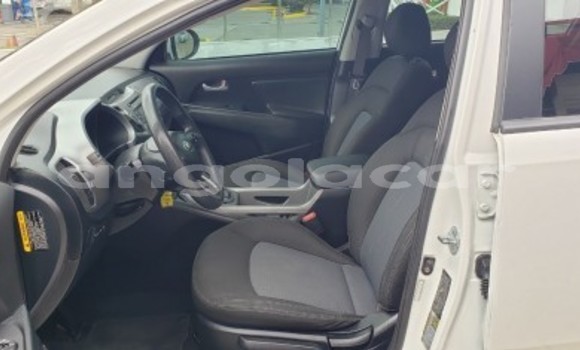 Comprar Usado Kia Sportage Branco Carro em Luanda em Luanda Province Comprar Usado Kia Sportage Branco Carro em Luanda em Luanda Province