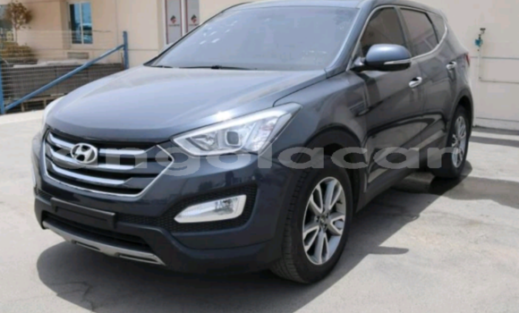 Comprar Usado Hyundai Santa Fe Preto Carro em Luanda em Luanda Province Comprar Usado Hyundai Santa Fe Preto Carro em Luanda em Luanda Province