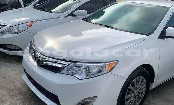 Acheter Occasion Voiture Toyota Corolla Blanc à Luena, Moxico Acheter Occasion Voiture Toyota Corolla Blanc à Luena, Moxico