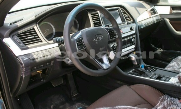 Buy Used Hyundai Sonata Black Car in Luanda in Luanda Province Buy Used Hyundai Sonata Black Car in Luanda in Luanda Province