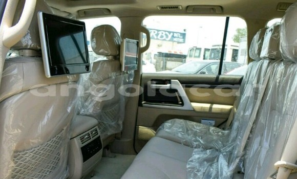 Buy Used Toyota Prado Black Car in Luanda in Luanda Province Buy Used Toyota Prado Black Car in Luanda in Luanda Province