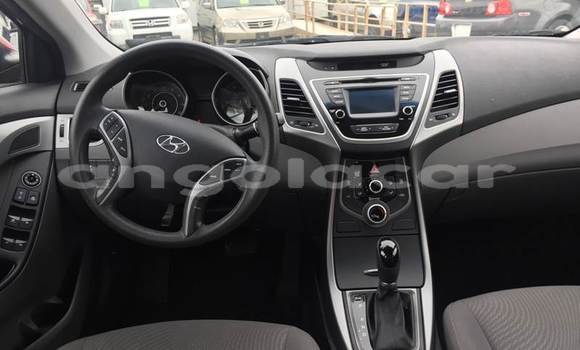 Comprar Usado Hyundai Elantra Branco Carro em Luanda em Luanda Province Comprar Usado Hyundai Elantra Branco Carro em Luanda em Luanda Province