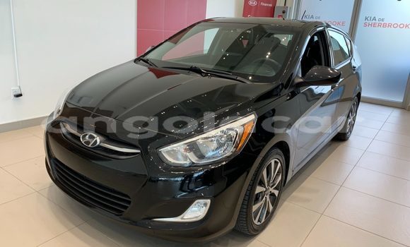 Comprar Usado Hyundai Accent Preto Carro em Luanda em Luanda Province