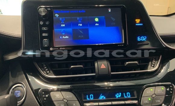 Comprar Usado Toyota C-HR Preto Carro em Luanda em Luanda Province Comprar Usado Toyota C-HR Preto Carro em Luanda em Luanda Province