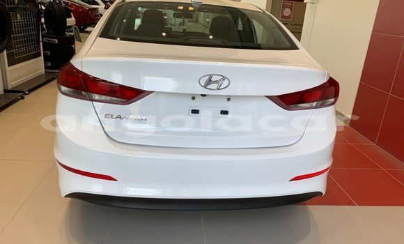 Comprar Usado Hyundai Elantra Branco Carro em Luanda em Luanda Province Comprar Usado Hyundai Elantra Branco Carro em Luanda em Luanda Province