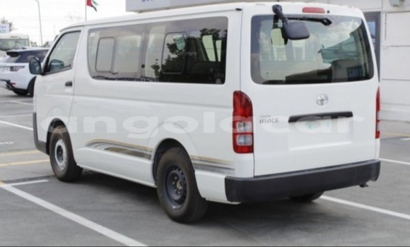 Acheter Occasion Voiture Toyota Hiace Blanc à Lobito, Benguela Acheter Occasion Voiture Toyota Hiace Blanc à Lobito, Benguela