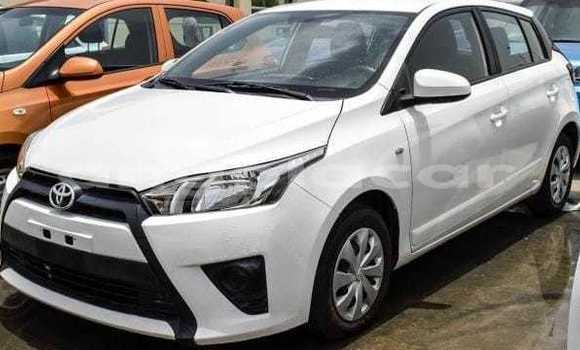 Buy Used Toyota Yaris White Car in Namibe in Namibe Province Buy Used Toyota Yaris White Car in Namibe in Namibe Province