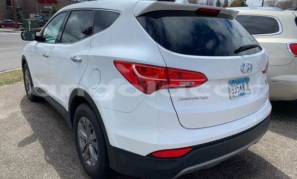 Comprar Usado Hyundai Santa Fe Vermelho Carro em Luanda em Luanda Province Comprar Usado Hyundai Santa Fe Vermelho Carro em Luanda em Luanda Province