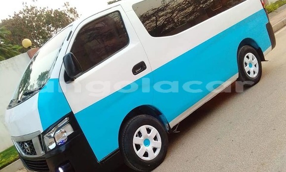 Comprar Usado Nissan NV350 Caravan Azul Carro em Luanda em Luanda Province Comprar Usado Nissan NV350 Caravan Azul Carro em Luanda em Luanda Province