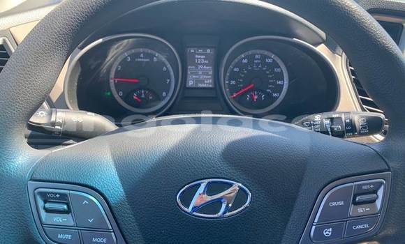 Comprar Usado Hyundai Santa Fe Vermelho Carro em Luanda em Luanda Province Comprar Usado Hyundai Santa Fe Vermelho Carro em Luanda em Luanda Province