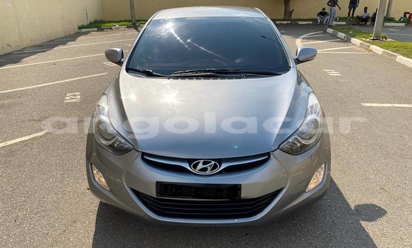 Buy Used Hyundai Elantra Silver Car in Luanda in Luanda Province Buy Used Hyundai Elantra Silver Car in Luanda in Luanda Province