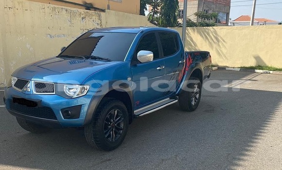 Buy Used Mitsubishi L200 Blue Car in Luanda in Luanda Province Buy Used Mitsubishi L200 Blue Car in Luanda in Luanda Province