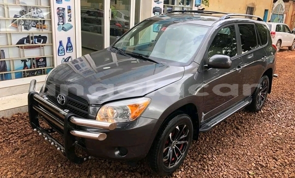 Acheter Occasion Voiture Toyota RAV4 Autre à N'dalatando, Province de Cuanza Norte Acheter Occasion Voiture Toyota RAV4 Autre à N'dalatando, Province de Cuanza Norte