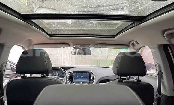 Buy Used Jeep Liberty White Car in Luanda in Luanda Province Buy Used Jeep Liberty White Car in Luanda in Luanda Province