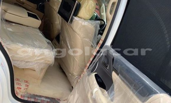 Comprar Usado Lexus LX 570 Bege Carro em Luanda em Luanda Province Comprar Usado Lexus LX 570 Bege Carro em Luanda em Luanda Province
