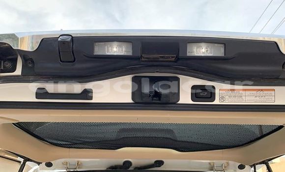 Comprar Usado Lexus LX 570 Bege Carro em Luanda em Luanda Province Comprar Usado Lexus LX 570 Bege Carro em Luanda em Luanda Province