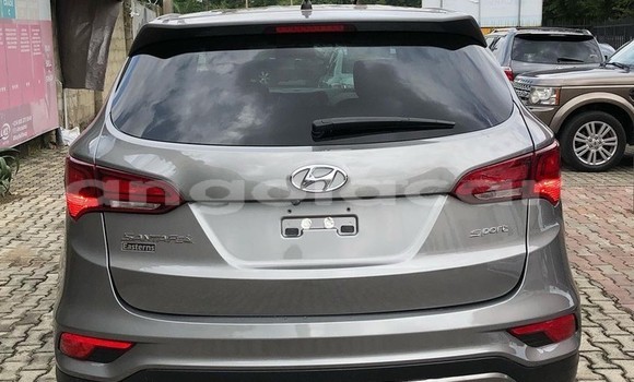 Comprar Usado Hyundai Santa Fe Prata Carro em Luanda em Luanda Province Comprar Usado Hyundai Santa Fe Prata Carro em Luanda em Luanda Province