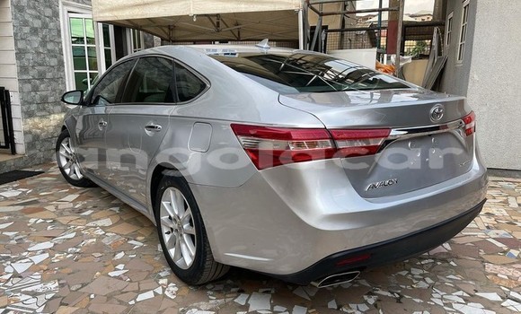 Comprar Usado Toyota Avalon Branco Carro em Luanda em Luanda Province Comprar Usado Toyota Avalon Branco Carro em Luanda em Luanda Province
