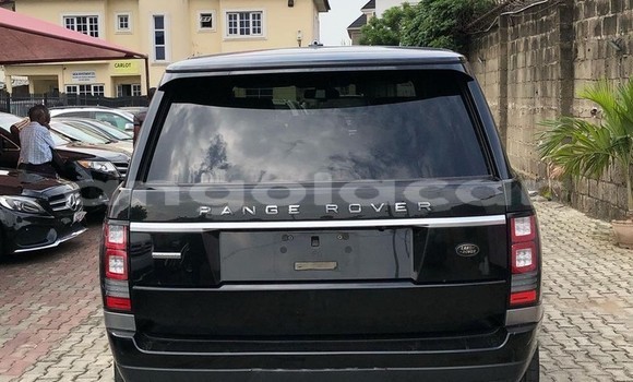 Acheter Neuf Voiture Land Rover Range Rover Noir à Luanda, Province de Luanda Acheter Neuf Voiture Land Rover Range Rover Noir à Luanda, Province de Luanda