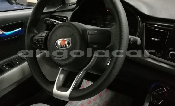 Comprar Novo Kia rio Vermelho Carro em Luanda em Luanda Province Comprar Novo Kia rio Vermelho Carro em Luanda em Luanda Province