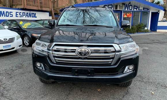 Comprar Usado Toyota Land Cruiser Branco Carro em Luanda em Luanda Province Comprar Usado Toyota Land Cruiser Branco Carro em Luanda em Luanda Province