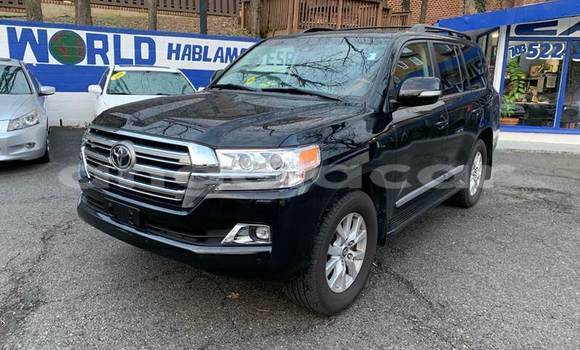 Comprar Usado Toyota Land Cruiser Branco Carro em Luanda em Luanda Province Comprar Usado Toyota Land Cruiser Branco Carro em Luanda em Luanda Province