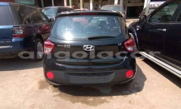 Comprar Usado Hyundai i10 Outro Carro em N'zeto em Zaire Comprar Usado Hyundai i10 Outro Carro em N'zeto em Zaire