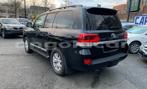 Comprar Usado Toyota Land Cruiser Branco Carro em Luanda em Luanda Province Comprar Usado Toyota Land Cruiser Branco Carro em Luanda em Luanda Province