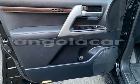 Comprar Usado Toyota Land Cruiser Branco Carro em Luanda em Luanda Province Comprar Usado Toyota Land Cruiser Branco Carro em Luanda em Luanda Province