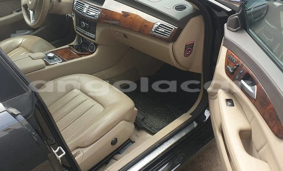Buy Used Mercedes-Benz CLS–Class Black Car in Luanda in Luanda Province Buy Used Mercedes-Benz CLS–Class Black Car in Luanda in Luanda Province