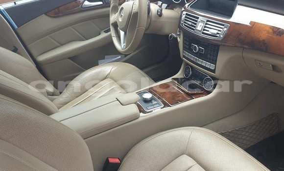 Buy Used Mercedes-Benz CLS–Class Black Car in Luanda in Luanda Province Buy Used Mercedes-Benz CLS–Class Black Car in Luanda in Luanda Province