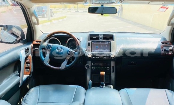 Buy Used Toyota Prado White Car in Luanda in Luanda Province Buy Used Toyota Prado White Car in Luanda in Luanda Province