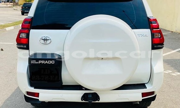 Buy Used Toyota Prado White Car in Luanda in Luanda Province Buy Used Toyota Prado White Car in Luanda in Luanda Province