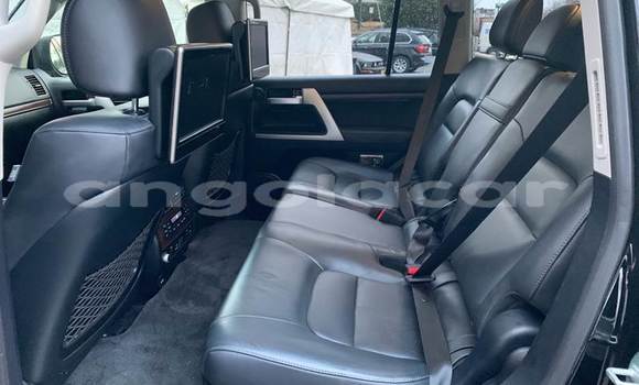 Comprar Usado Toyota Land Cruiser Branco Carro em Luanda em Luanda Province Comprar Usado Toyota Land Cruiser Branco Carro em Luanda em Luanda Province