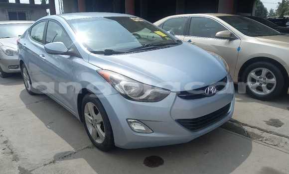 Comprar Usado Hyundai Elantra Azul Carro em Luena em Moxico Comprar Usado Hyundai Elantra Azul Carro em Luena em Moxico