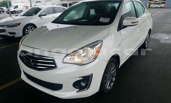 Comprar Usado Mitsubishi Mirage Branco Carro em N’dalatando em Cuanza Norte Province Comprar Usado Mitsubishi Mirage Branco Carro em N’dalatando em Cuanza Norte Province