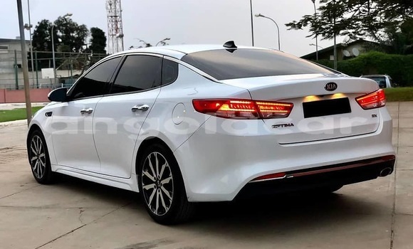 Buy Used Kia Optima White Car in Luanda in Luanda Province Buy Used Kia Optima White Car in Luanda in Luanda Province