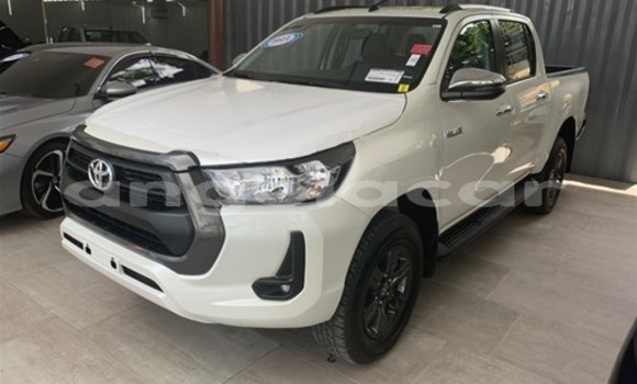 Acheter Occasion Voiture Toyota Hilux Blanc à Luanda, Province de Luanda