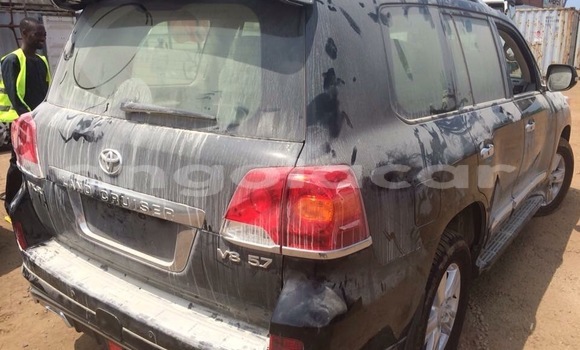 Comprar Usado Toyota Land Cruiser Preto Carro em Luanda em Luanda Province Comprar Usado Toyota Land Cruiser Preto Carro em Luanda em Luanda Province