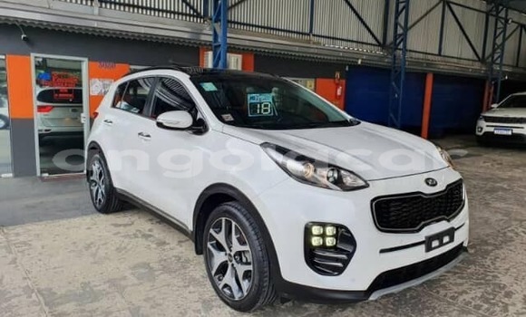 Acheter Occasion Voiture Kia Sportage Blanc à Luanda, Province de Luanda