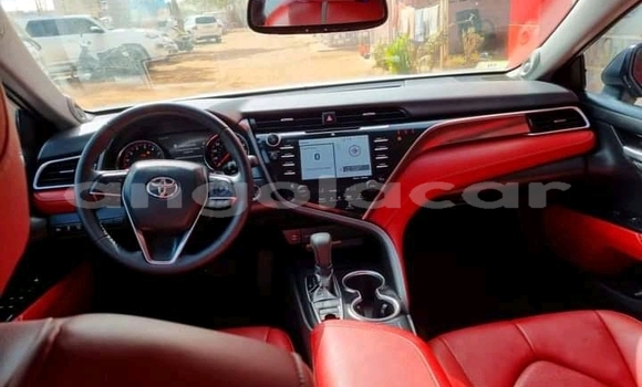 Comprar Usado Toyota Camry Branco Carro em Luena em Moxico Comprar Usado Toyota Camry Branco Carro em Luena em Moxico