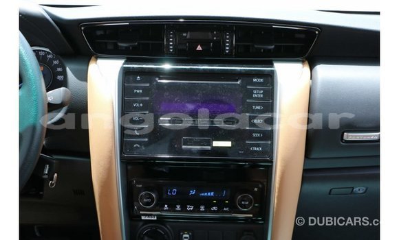 Acheter Import Voiture Toyota Fortuner Noir à Import - Dubai, Province de Bengo Acheter Import Voiture Toyota Fortuner Noir à Import - Dubai, Province de Bengo