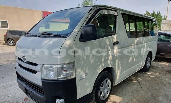 Comprar Usado Toyota Hiace Outro Carro em Luanda em Luanda Province Comprar Usado Toyota Hiace Outro Carro em Luanda em Luanda Province