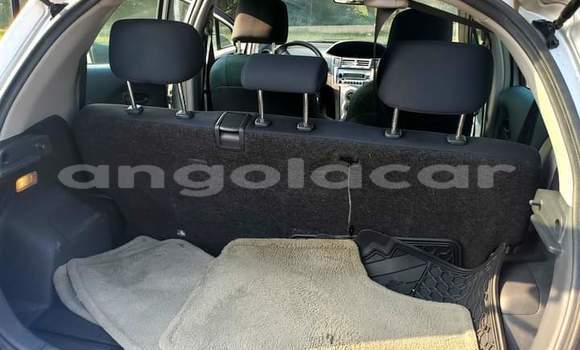 Comprar Usado Toyota Yaris Outro Carro em Luena em Moxico Comprar Usado Toyota Yaris Outro Carro em Luena em Moxico