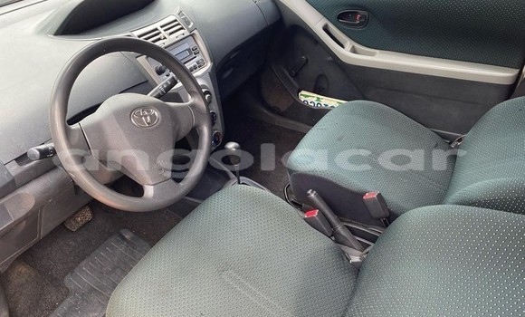 Comprar Usado Toyota Yaris Vermelho Carro em Luena em Moxico Comprar Usado Toyota Yaris Vermelho Carro em Luena em Moxico