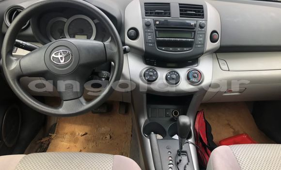 Acheter Occasion Voiture Toyota RAV4 Rouge à Luena, Moxico Acheter Occasion Voiture Toyota RAV4 Rouge à Luena, Moxico